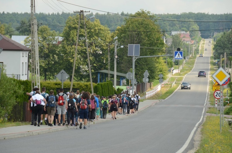 Z Dębna przez Szczepanów do Brzeska
