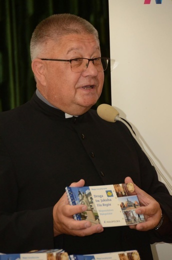 Z Dębna przez Szczepanów do Brzeska