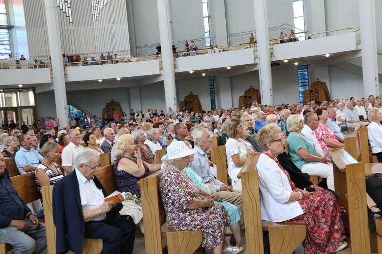 Pielgrzymka seniorów do Łagiewnik