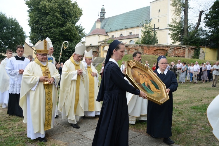 Koronacja obrazu Matki Bożej w Kietrzu