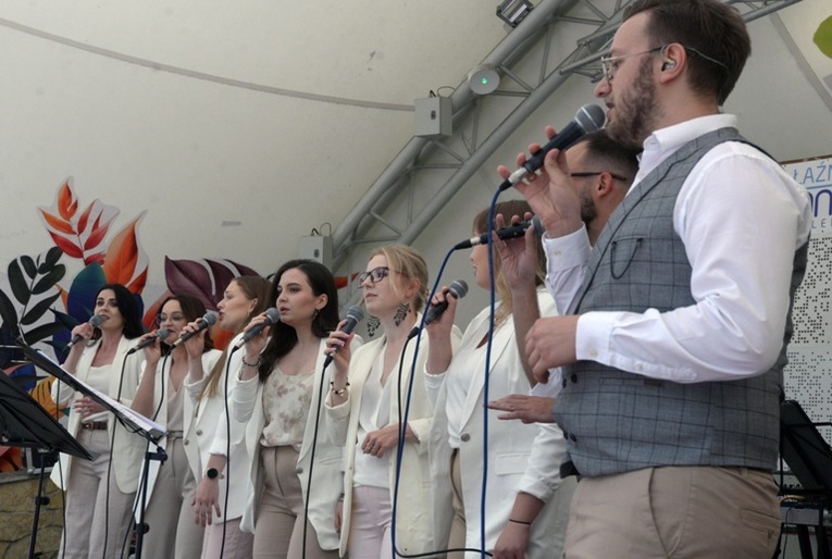 Koncert zespołu Tylko Ty na zakończenie obozu FDNT