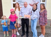 Cała Polska buduje kościół w Podczelu 