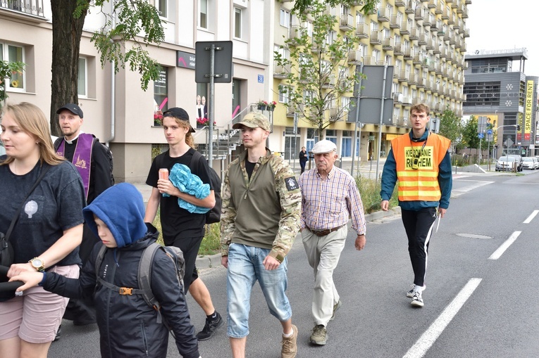 Pielgrzymi ruszyli z Gdyni przed tron Matki Bożej Częstochowskiej