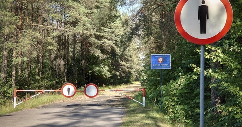 Litwa/ Wiceszef MSW: rozważamy z Polską zamknięcie granicy z Białorusią