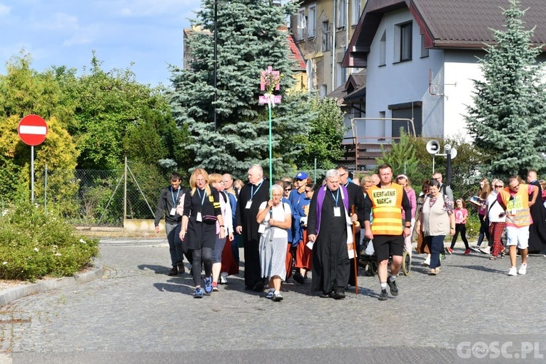 Z Rzepina na Jasną Górę