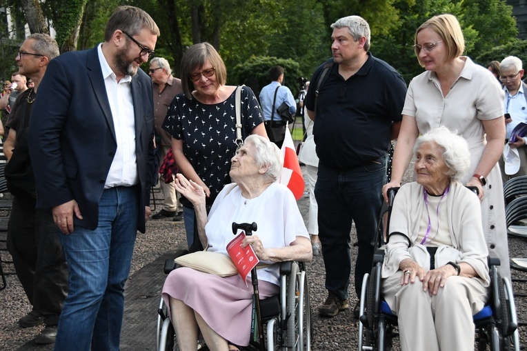 Msz św. przy Muzeum Powstania Warszawskiego 2023