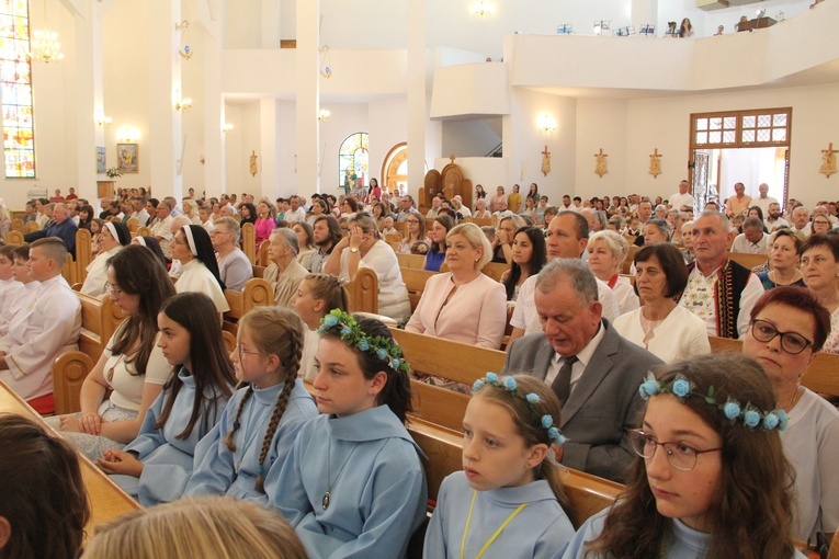 Krużlowa. Rozpoczęcie odpustu ku czci Chrystusa Przemienionego