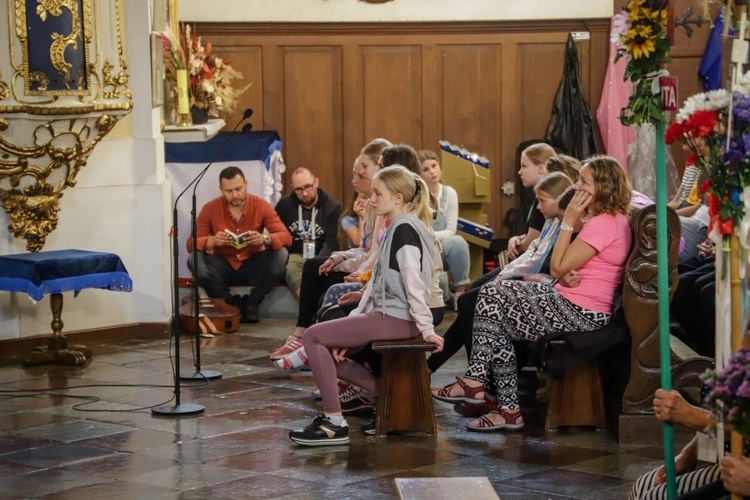 Najpierw Rokitno, a potem Jasna Góra