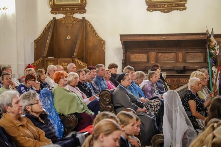 Najpierw Rokitno, a potem Jasna Góra