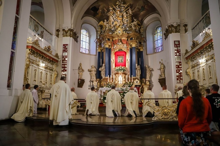 Najpierw Rokitno, a potem Jasna Góra