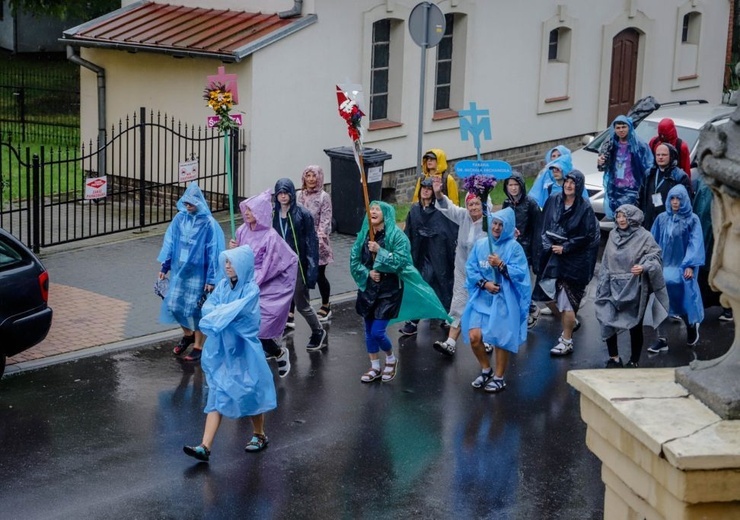 Najpierw Rokitno, a potem Jasna Góra