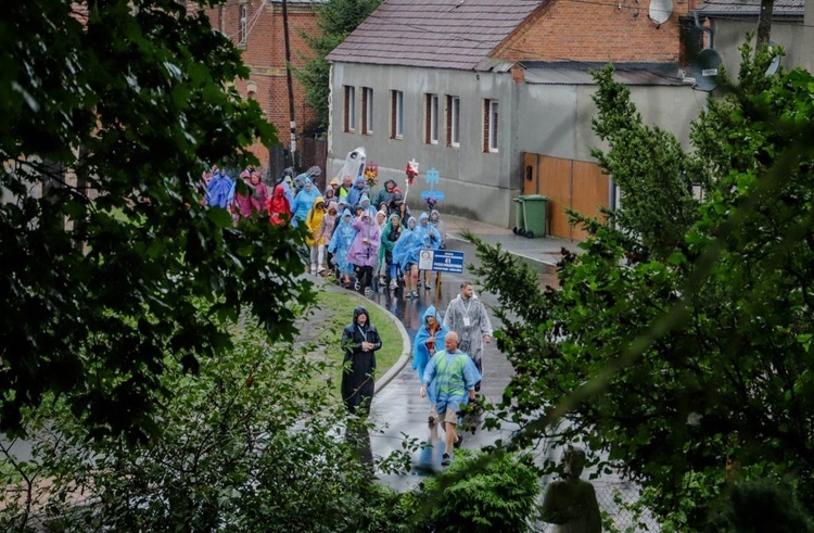 Najpierw Rokitno, a potem Jasna Góra