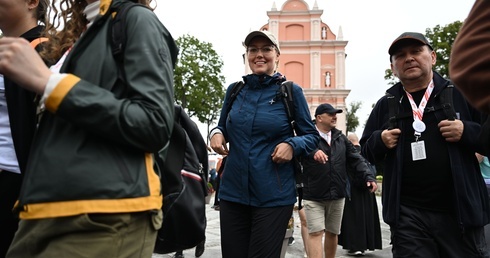 Wyjście pielgrzymki na Jasną Górę