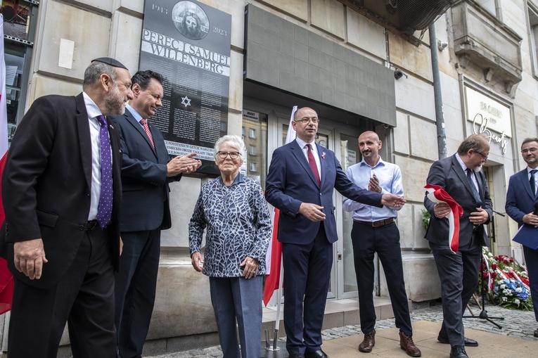 Upamiętniono Żyda, który namalował wizerunek Chrystusa Miłosiernego