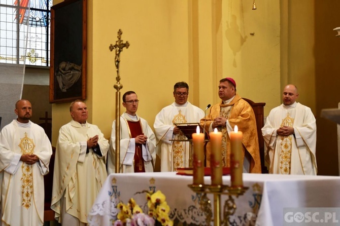 Msza z biskupem na rozpoczęcie pieszej pielgrzymki z Głogowa na Jasną Górę