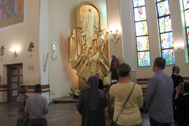 Dębica. 50-lecie parafii pw. Matki Bożej Anielskiej