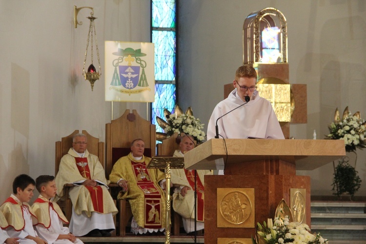 Dębica. 50-lecie parafii pw. Matki Bożej Anielskiej