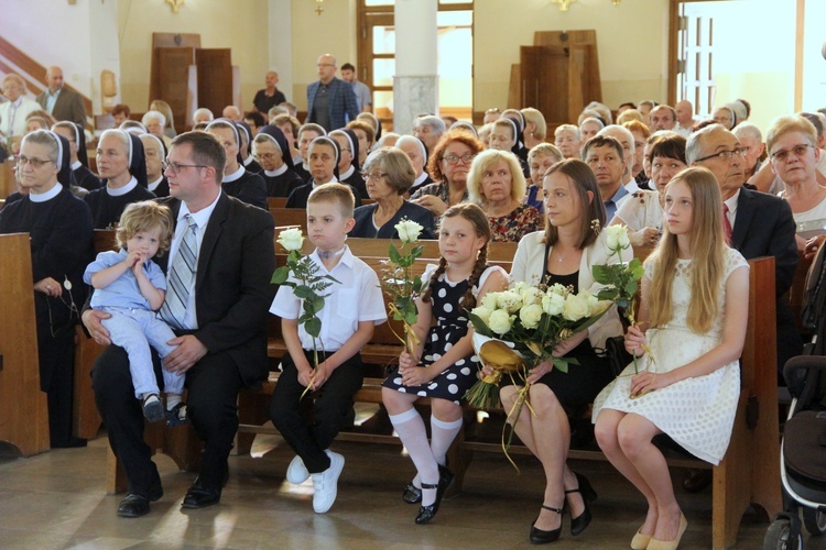 Dębica. 50-lecie parafii pw. Matki Bożej Anielskiej