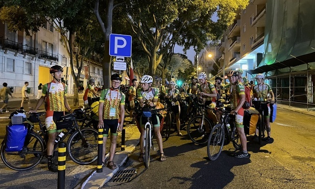 NINIWA Team wybrała się i dojechała z pośpiechem - na rowerach z Kokotka do Lizbony!