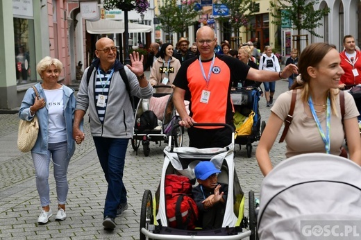 Z Zielonej na Jasną Górę