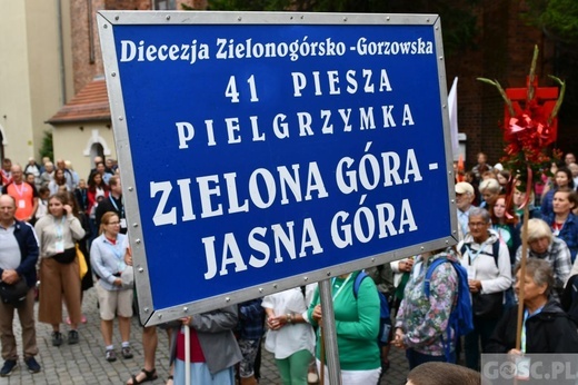 Z Zielonej na Jasną Górę