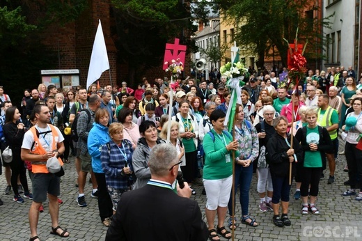 Z Zielonej na Jasną Górę