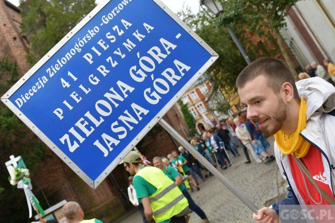 Z Zielonej na Jasną Górę