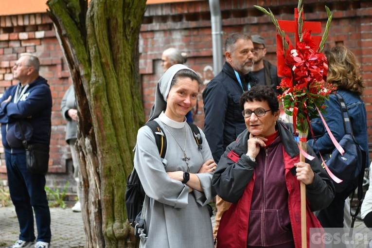 Z Zielonej na Jasną Górę