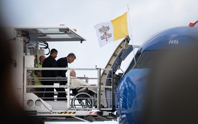 Papież Franciszek przyleciał do Lizbony na Światowe Dni Młodzieży