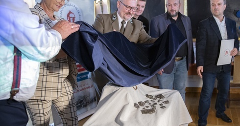 Prezentacja skarbu z Sidłowa