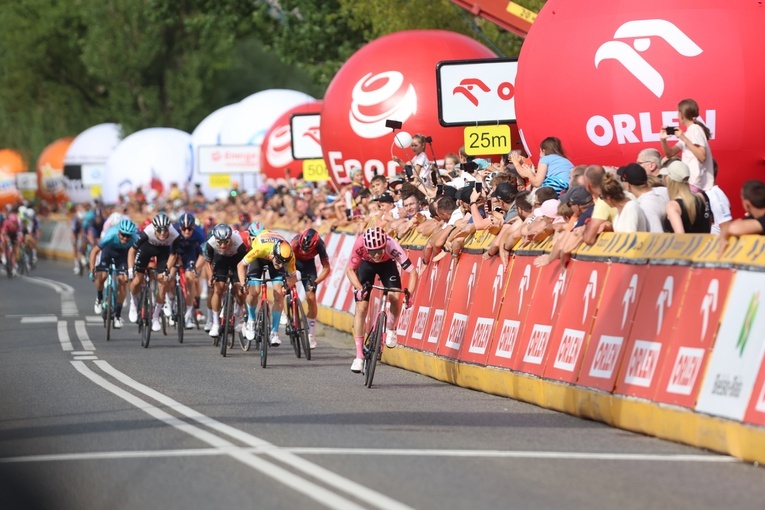 Tour de Pologne - trzy poszkodowane w wypadku osoby opuściły szpital