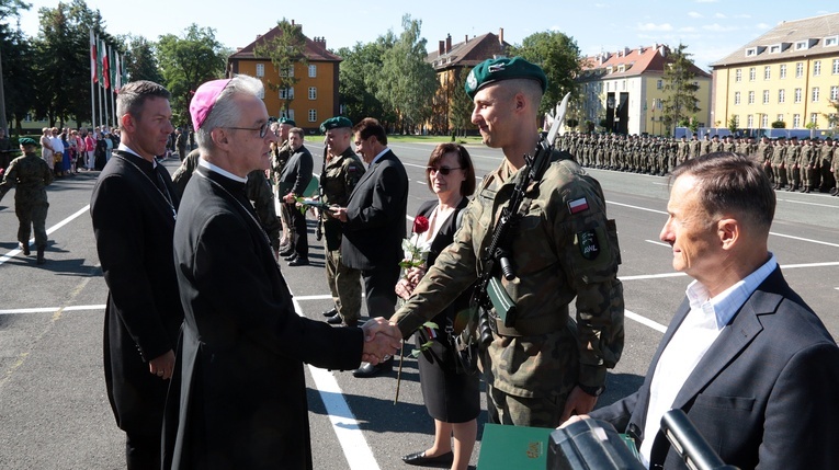 Przysięga wojskowa kapelanów rezerwy z całej Polski 2023