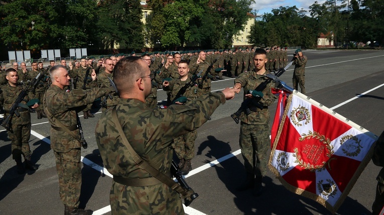 Przysięga wojskowa kapelanów rezerwy z całej Polski 2023