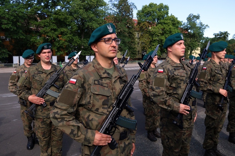 Przysięga wojskowa kapelanów rezerwy z całej Polski 2023