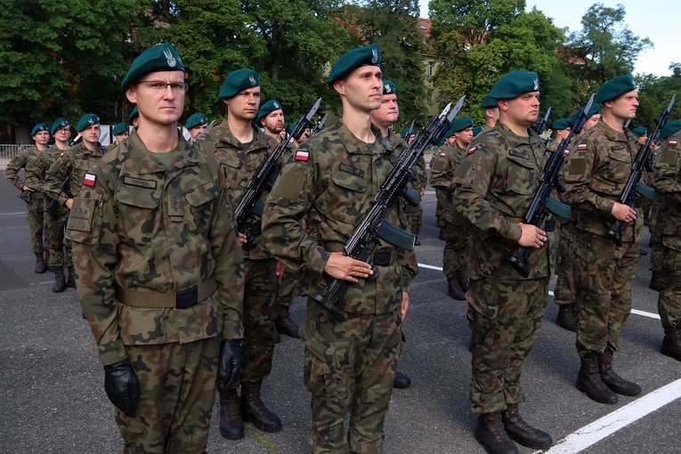 Przysięga wojskowa kapelanów rezerwy z całej Polski 2023