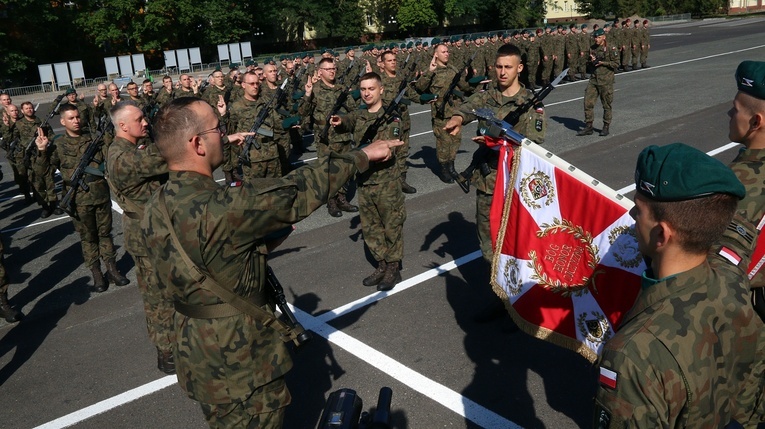 Nowi kapelani wojskowi. W razie "w" będą służyć