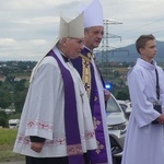 Ostatnie pożegnanie ks. prał. Franciszka Płonki w rodzinnym Zarzeczu