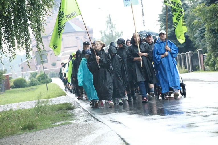 Pielgrzymi rzeszowscy w Ociece