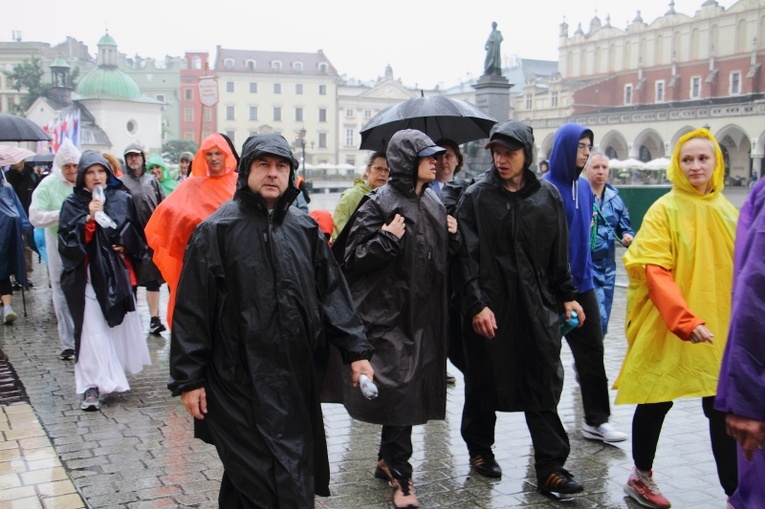 Wyjście 43. Pieszej Pielgrzymki Krakowskiej z Wawelu na Jasną Górę