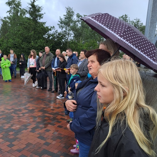 Z Krzeczowa do Lizbony - w łączności duchowej 