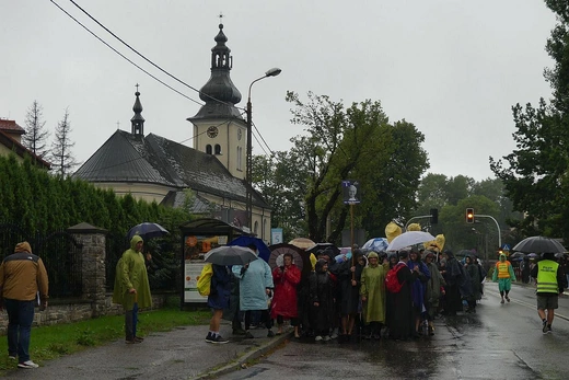 Grupy 1/5 - z Bielska-Białej Hałcnowa na Jasną Górę - 2023
