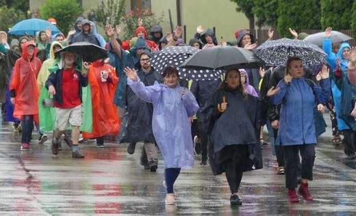 Gościna pielgrzymów hałcnowskich w Wilamowicach - 2023