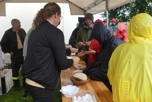 Gościna pielgrzymów hałcnowskich w Bielanach - 2023