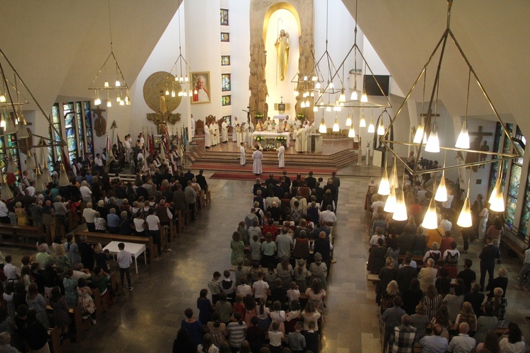 Ks. Franciszek Blachnicki kawalerem Orderu Orła Białego