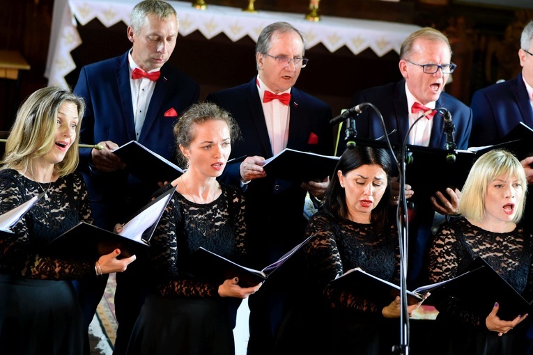 Miłakowo. IV Ogólnopolski Festiwal Muzyki Chóralnej