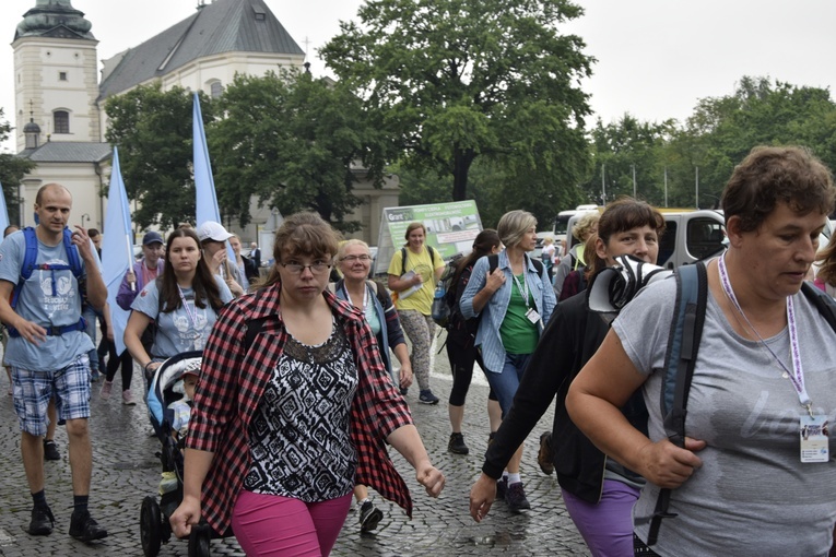 XXVIII ŁPPM na Jasną Gorę - dzień 1