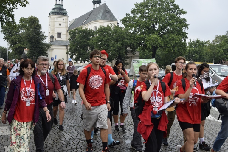 XXVIII ŁPPM na Jasną Gorę - dzień 1