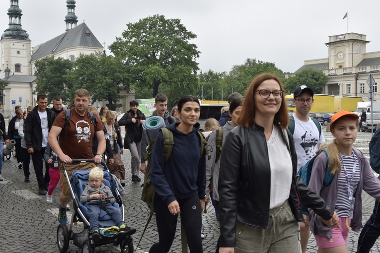 XXVIII ŁPPM na Jasną Gorę - dzień 1