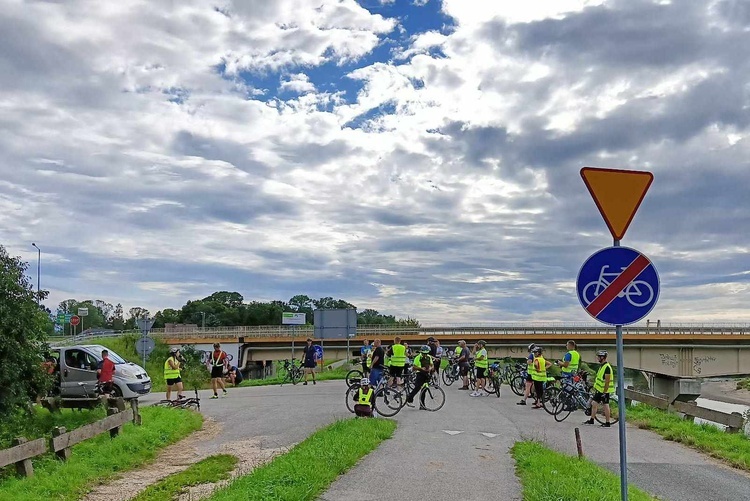 Z Kąclowej na Jasną Górę