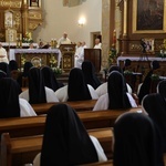 Śluby wieczyste u sióstr dominikanek w Tarnobrzegu Wielowsi